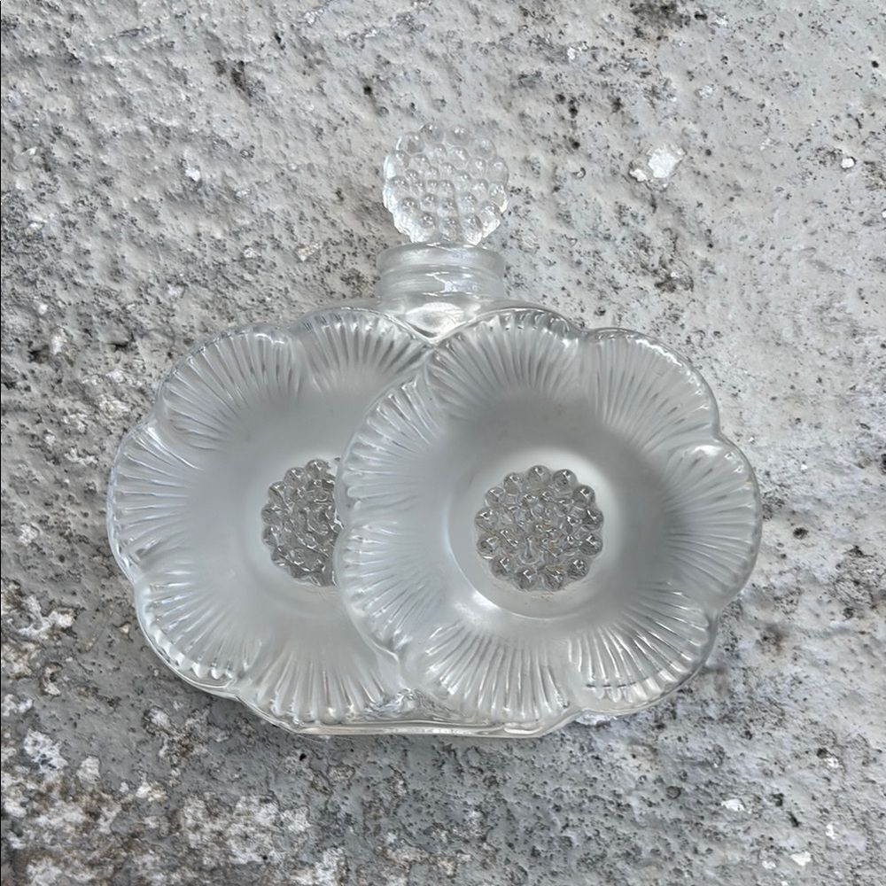 Vintage Lalique Deux Fleurs perfume bottle